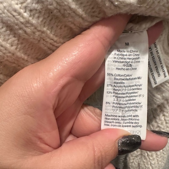 Women’s J. CREW Cream Chunky Knit Mock Knit Sweater. Size M. - Picture 3 of 6